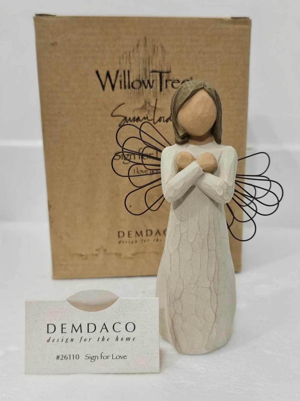 Susan Lordi Willow Tree Angel Figurine – 'Sign for Love'